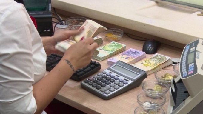 Sherbimi bankar- Kryeqyteti perfituesi kryesor, 60 per qind e kredive per individe ne Tirane